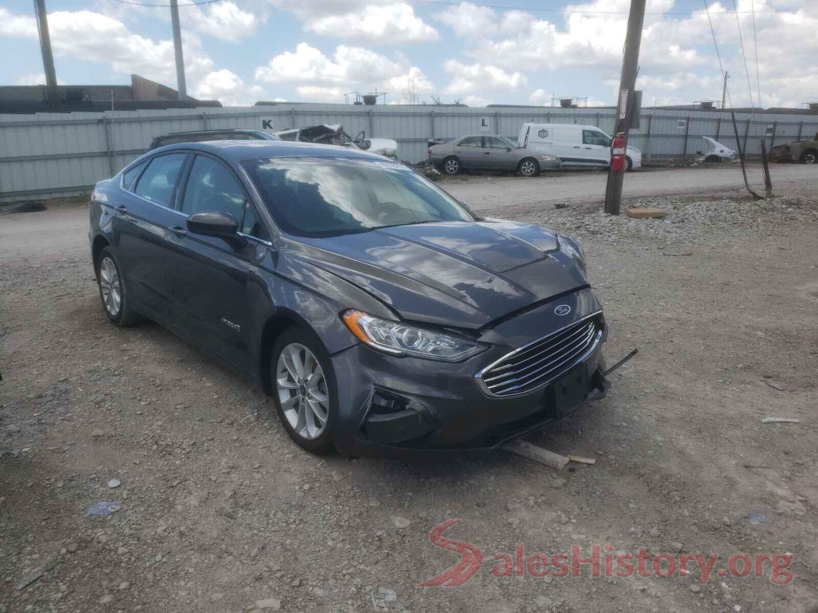 3FA6P0LUXKR207461 2019 FORD FUSION