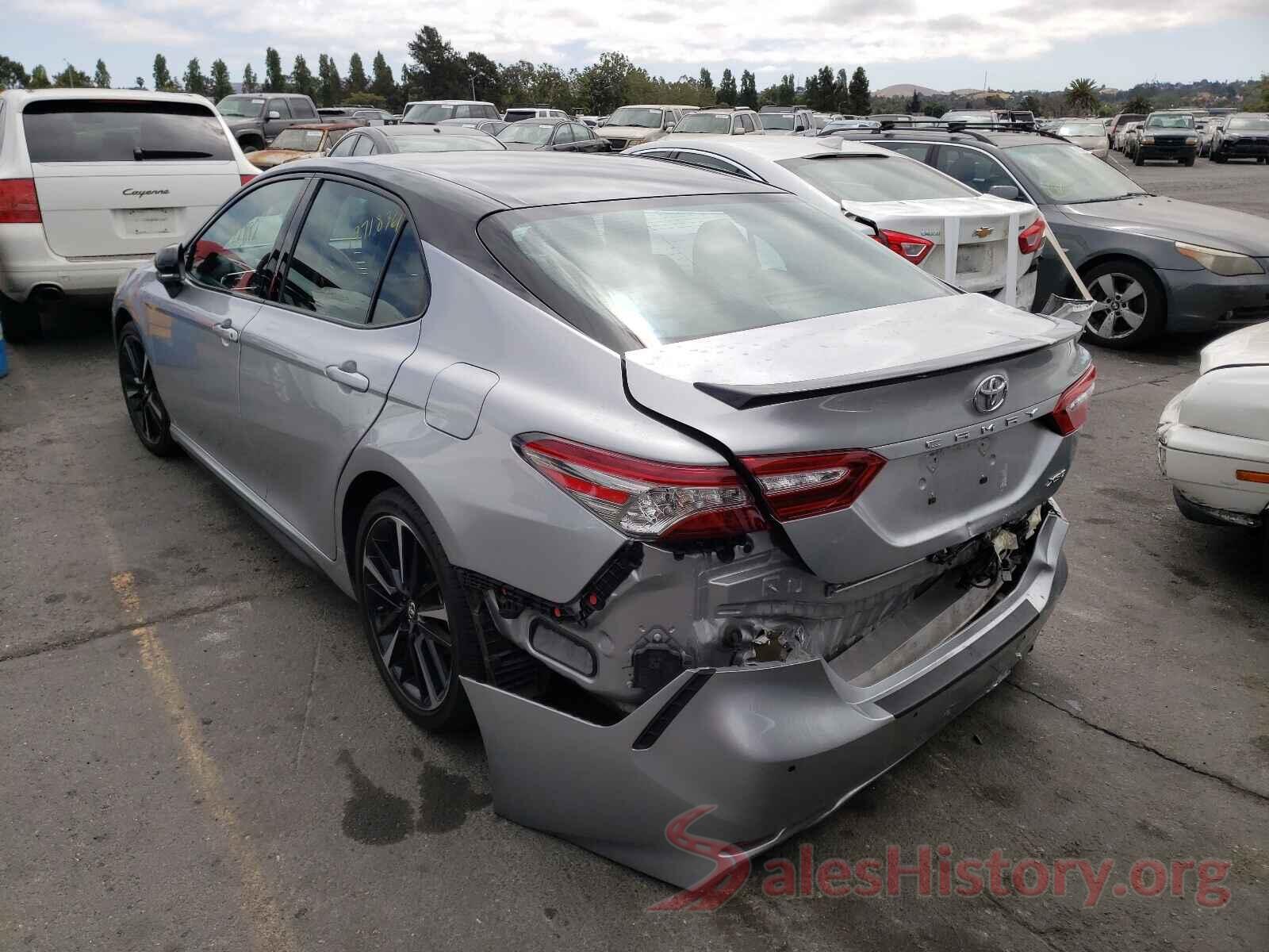 4T1B61HK5JU032323 2018 TOYOTA CAMRY