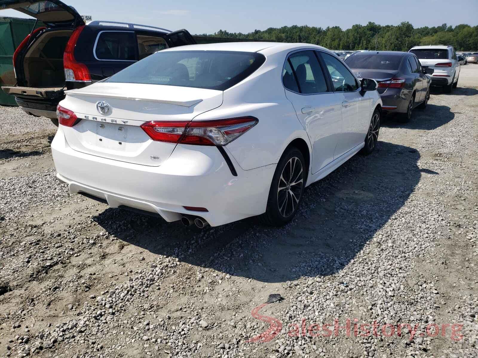 4T1B11HK4JU034739 2018 TOYOTA CAMRY