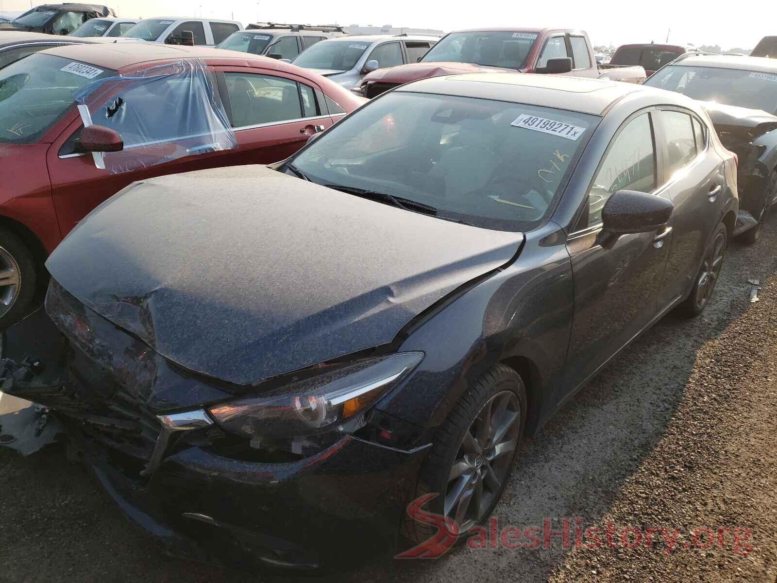 3MZBN1M30JM189717 2018 MAZDA 3