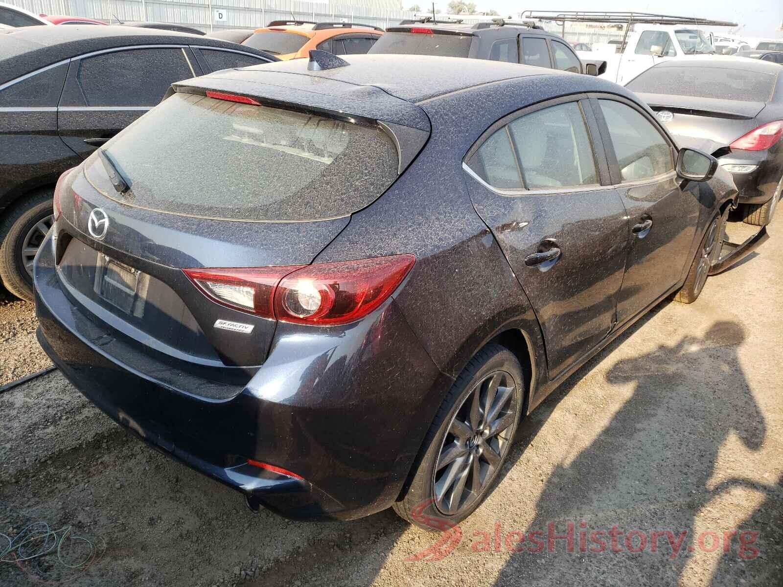 3MZBN1M30JM189717 2018 MAZDA 3