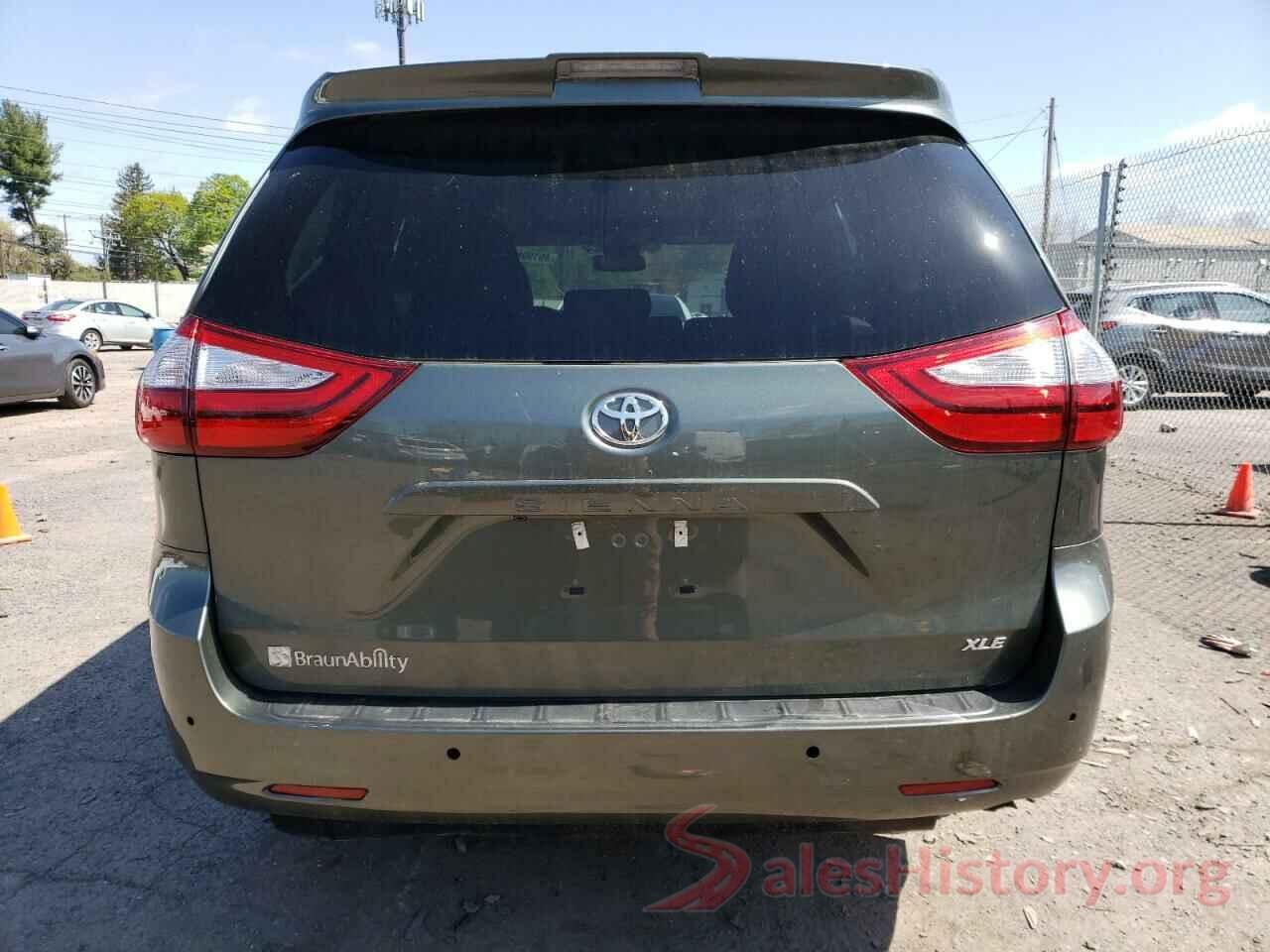 5TDYZ3DC9JS937300 2018 TOYOTA SIENNA