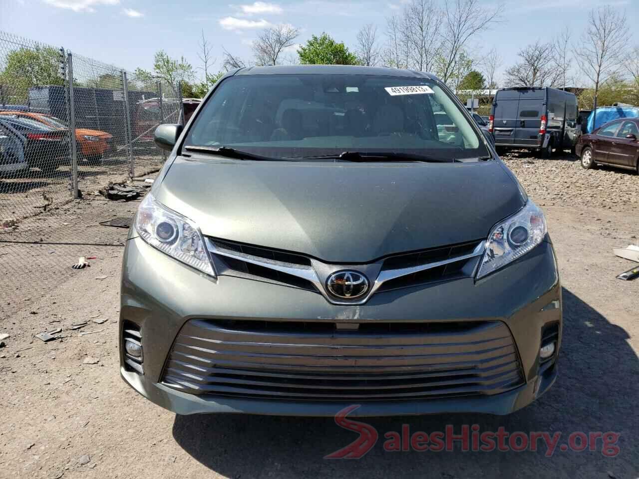 5TDYZ3DC9JS937300 2018 TOYOTA SIENNA