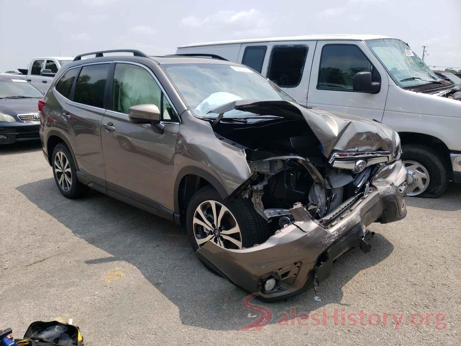 JF2SKAUC4MH527772 2021 SUBARU FORESTER