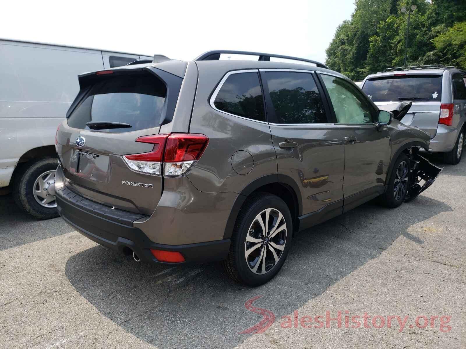 JF2SKAUC4MH527772 2021 SUBARU FORESTER