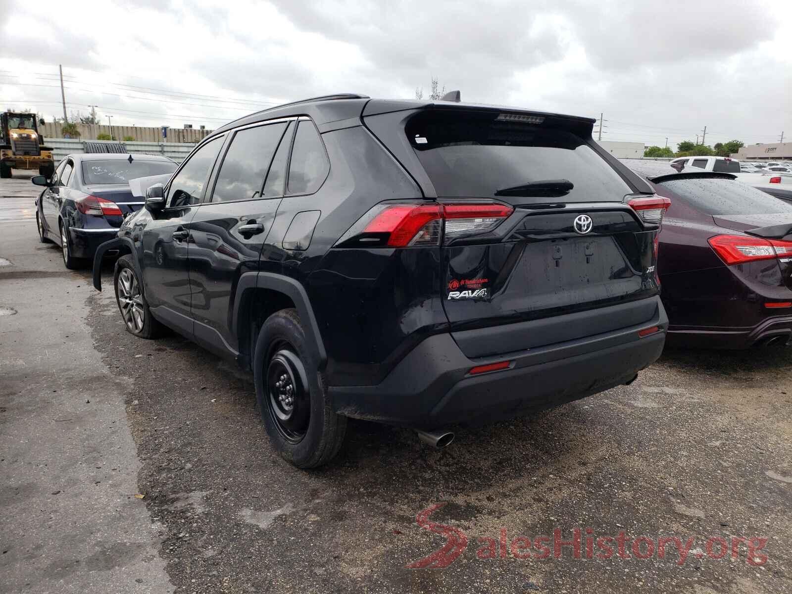 2T3C1RFV3KW014068 2019 TOYOTA RAV4