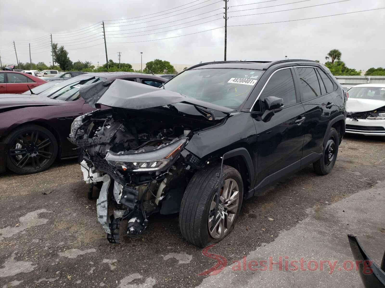 2T3C1RFV3KW014068 2019 TOYOTA RAV4