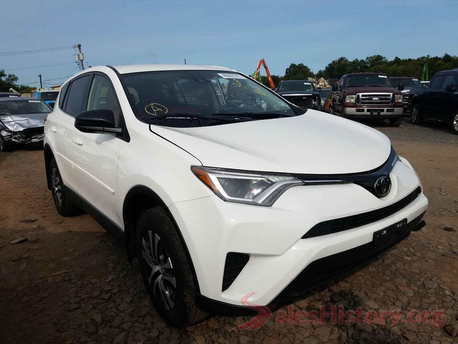 JTMBFREV9JJ219874 2018 TOYOTA RAV4