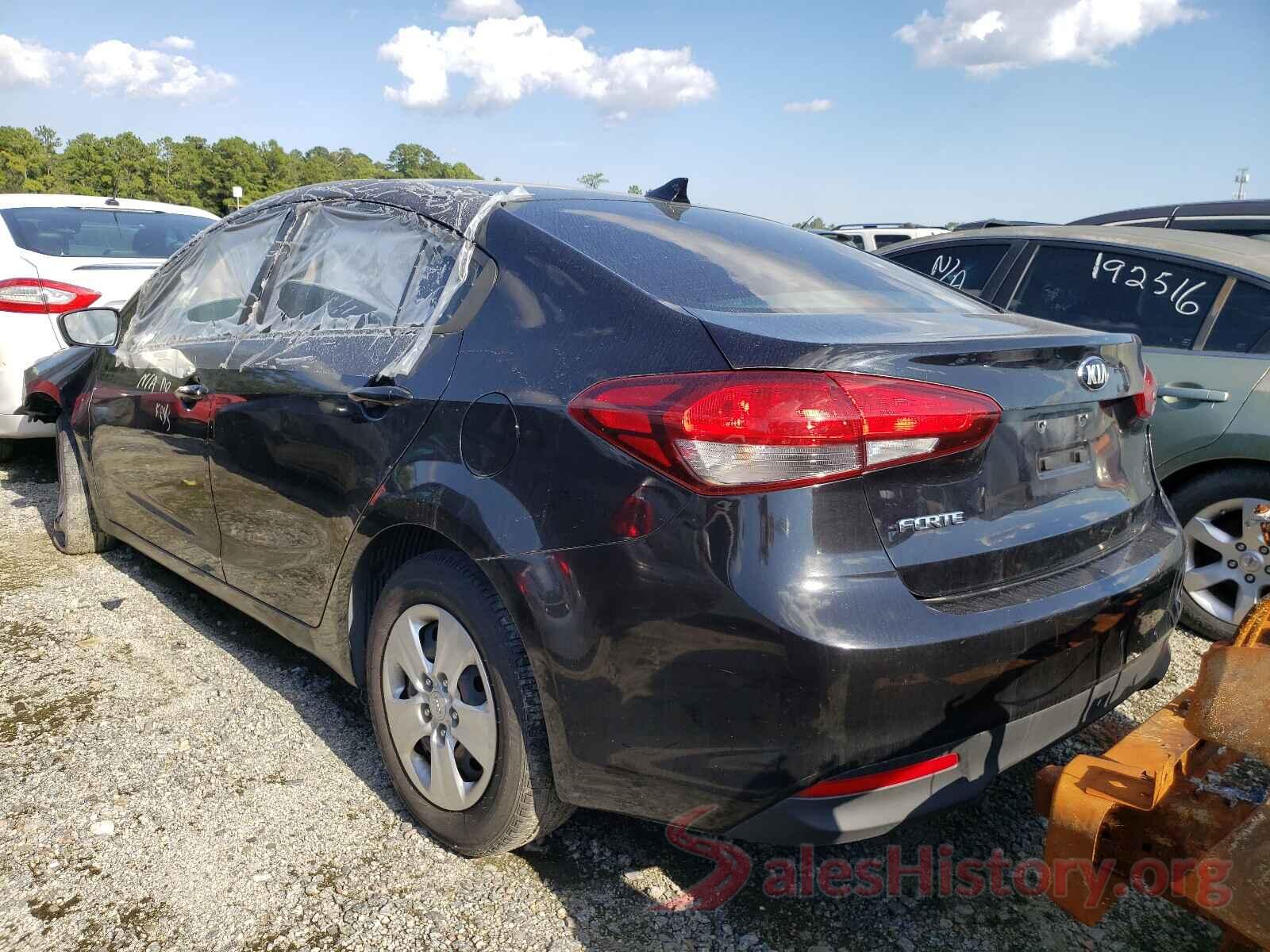 3KPFK4A72JE185569 2018 KIA FORTE