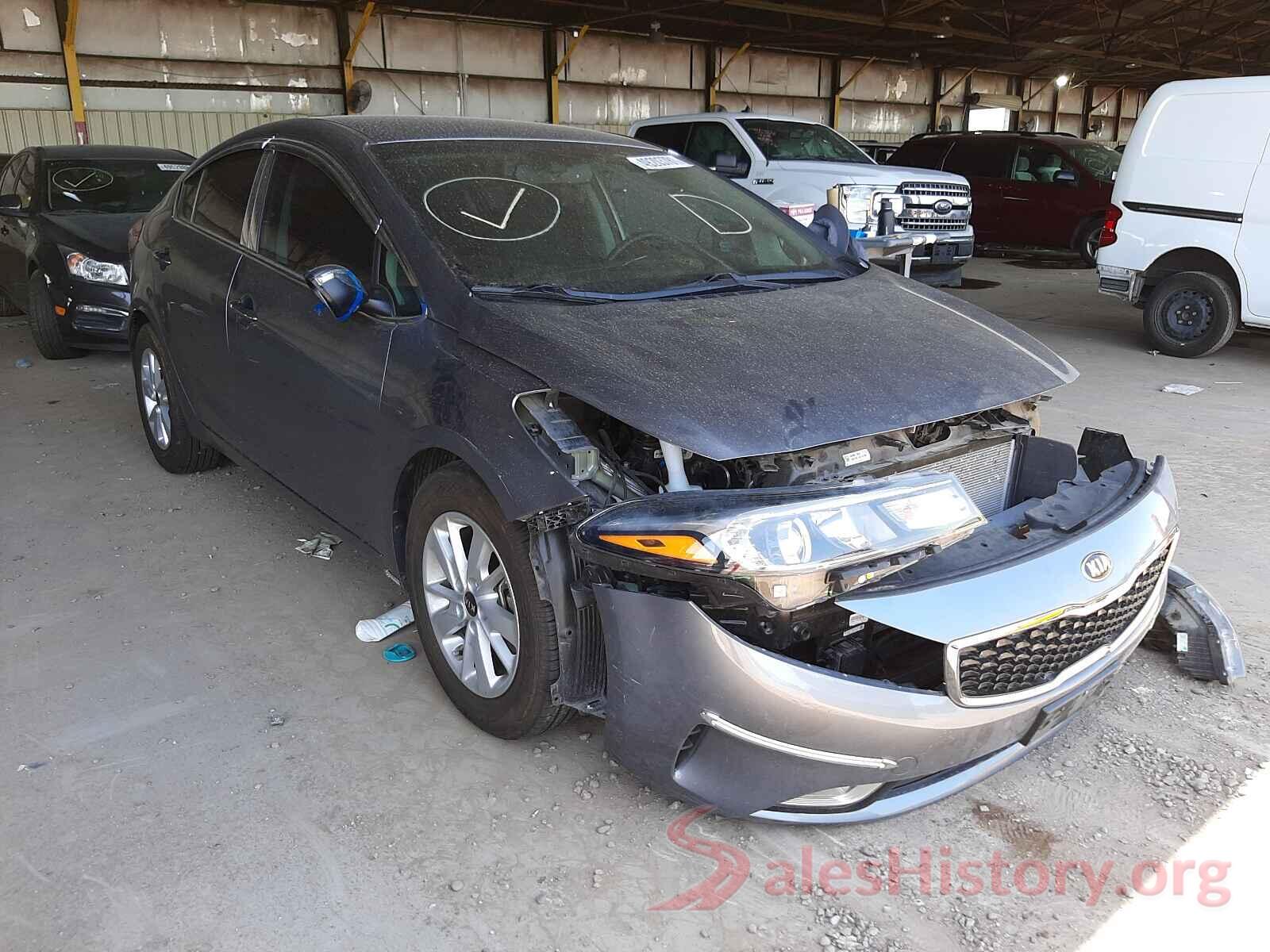 3KPFL4A75HE037200 2017 KIA FORTE