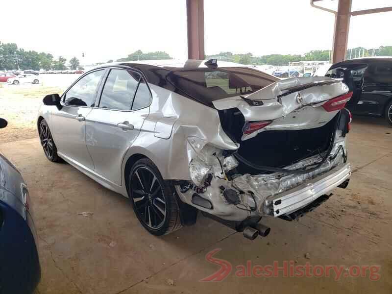 4T1B61HK8JU073822 2018 TOYOTA CAMRY