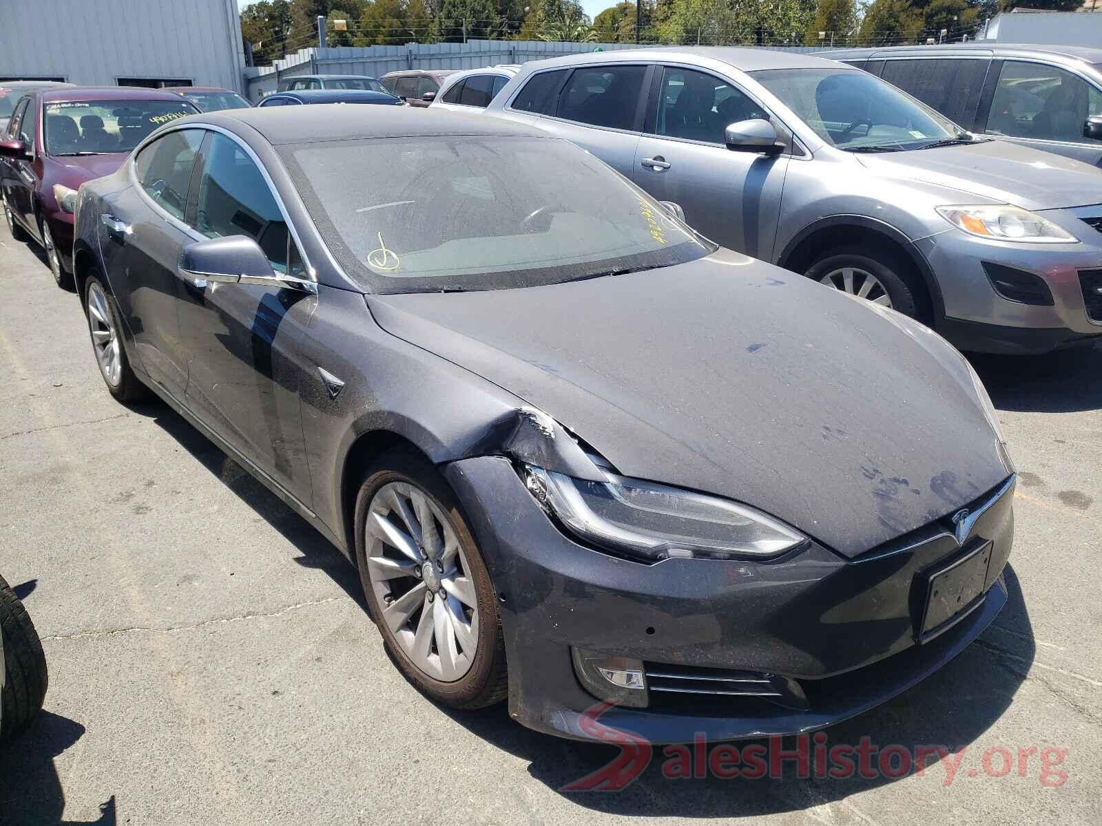 5YJSA1E22JF247318 2018 TESLA MODEL S