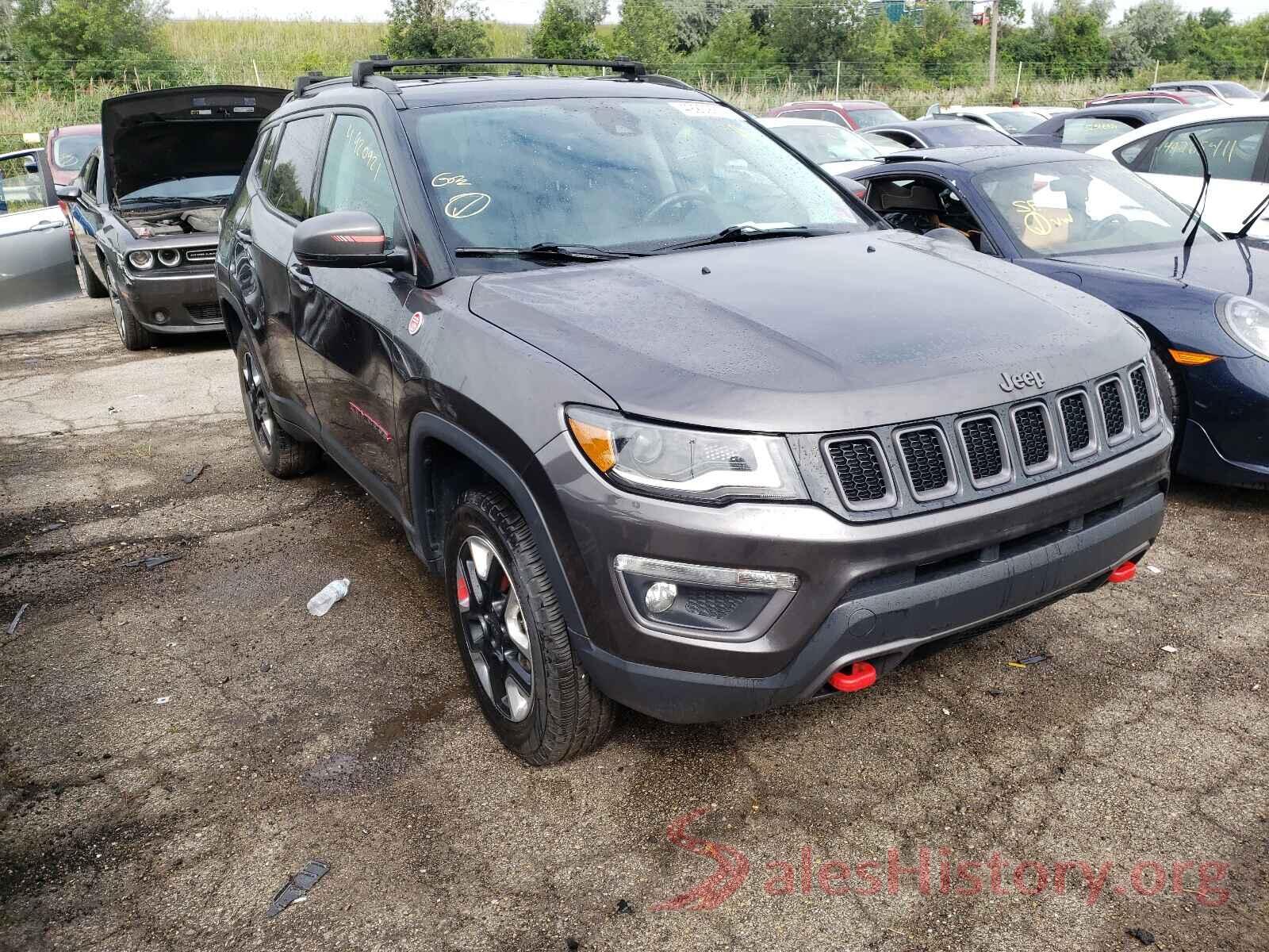 3C4NJDDB0JT282215 2018 JEEP COMPASS