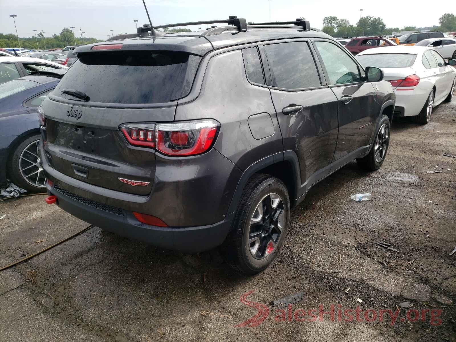 3C4NJDDB0JT282215 2018 JEEP COMPASS