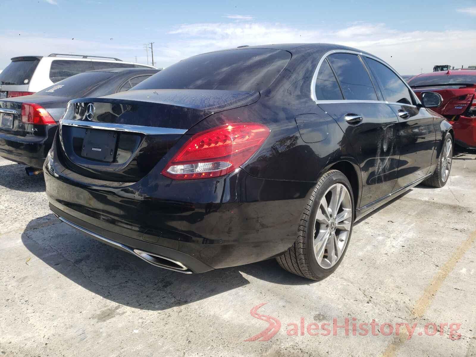 55SWF4JBXHU223965 2017 MERCEDES-BENZ C-CLASS