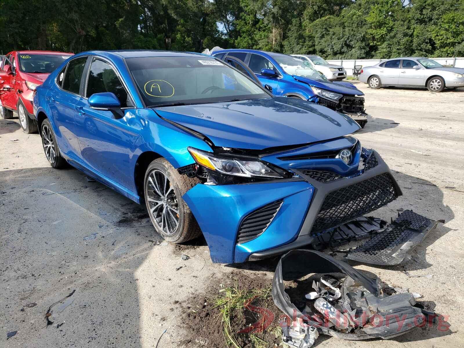 4T1B11HKXKU280678 2019 TOYOTA CAMRY