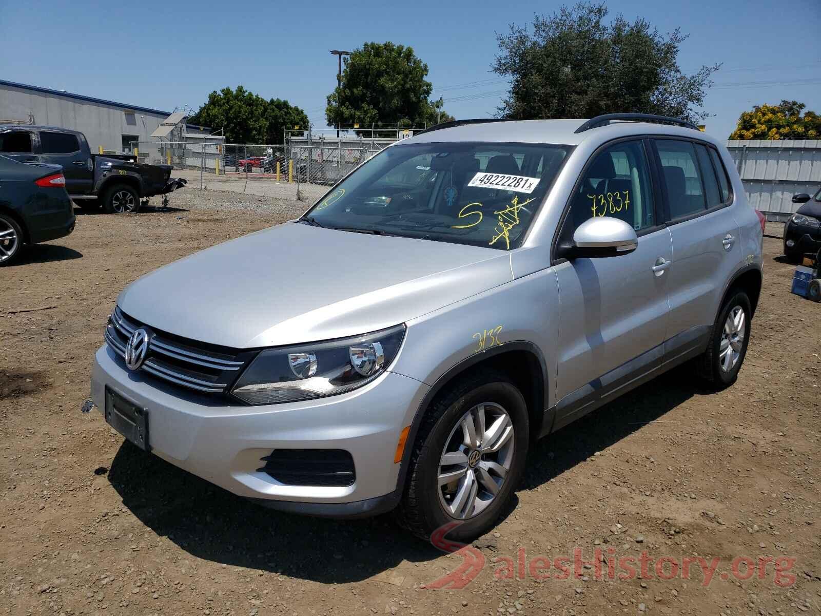 WVGAV7AX8GK000266 2016 VOLKSWAGEN TIGUAN