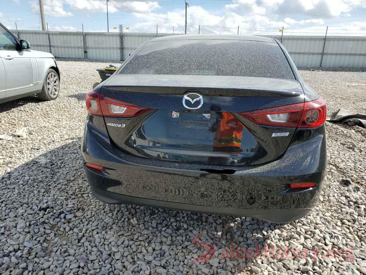 3MZBN1V33JM201549 2018 MAZDA 3