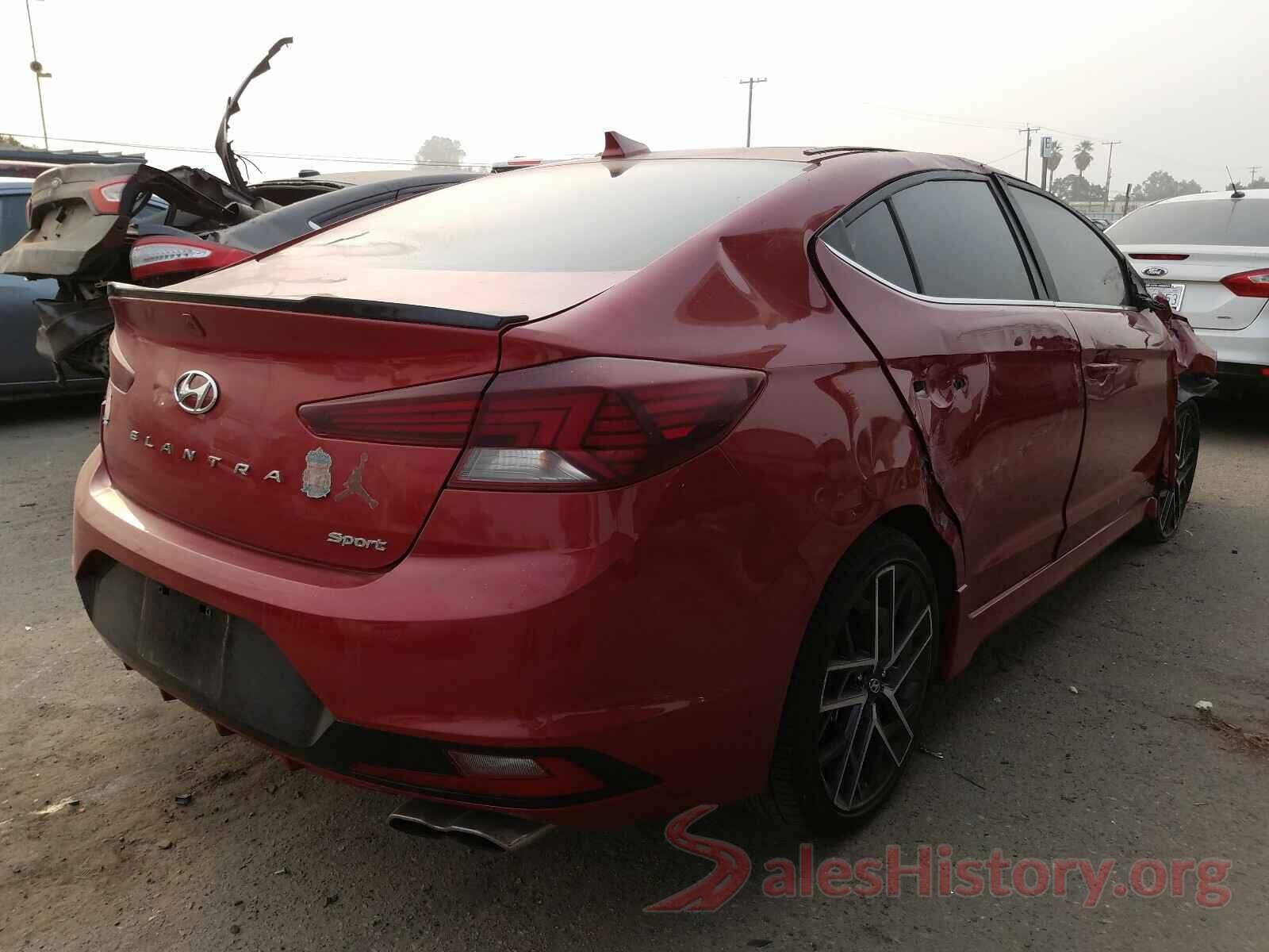 KMHD04LB1KU820990 2019 HYUNDAI ELANTRA