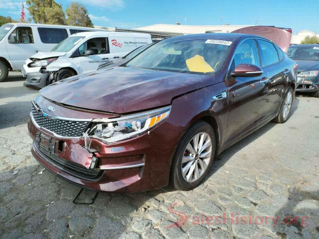 5XXGU4L3XHG135657 2017 KIA OPTIMA