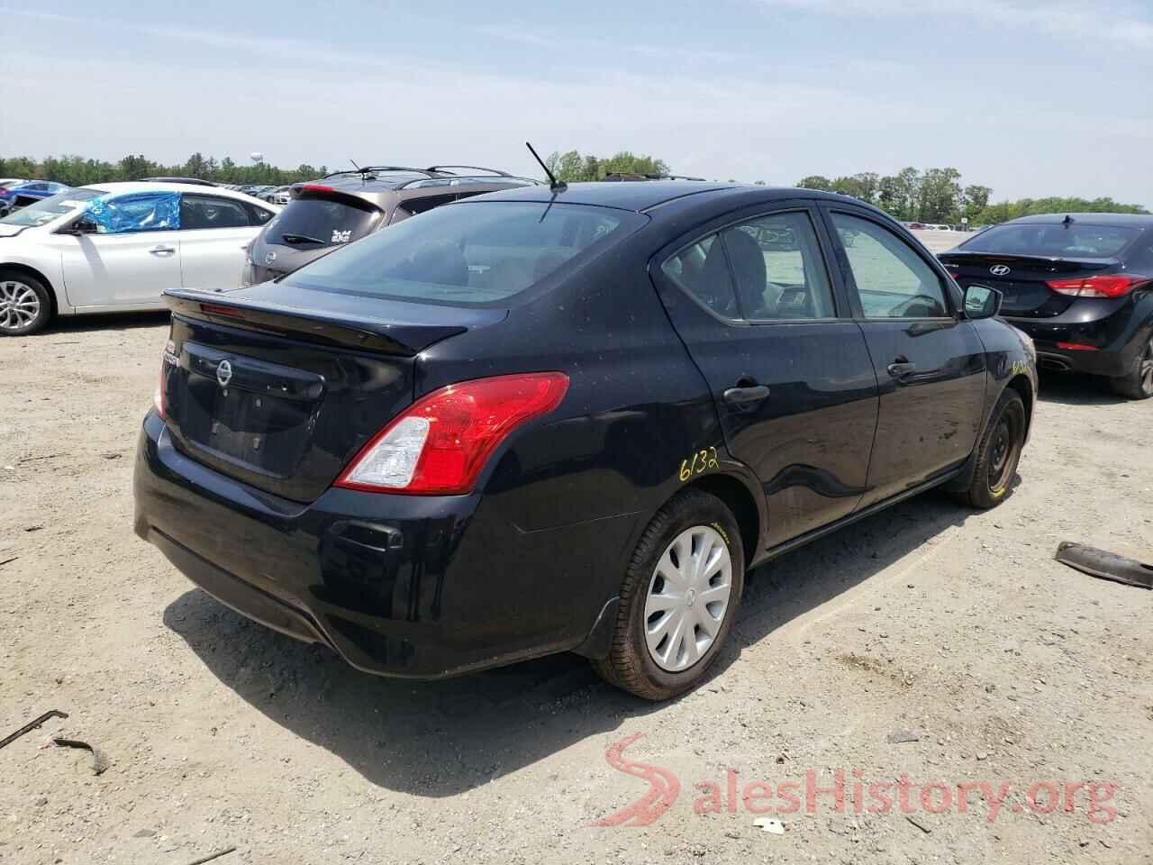 3N1CN7AP2JL808473 2018 NISSAN VERSA