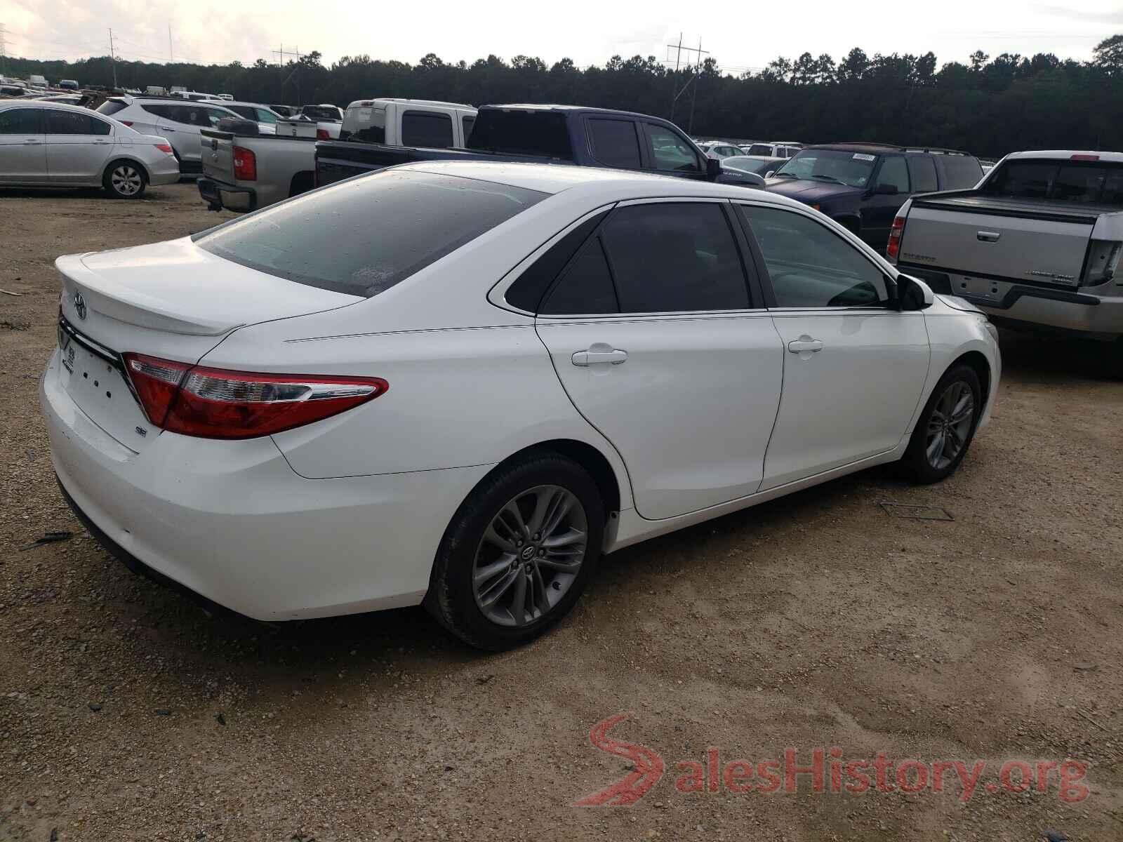 4T1BF1FK0HU332400 2017 TOYOTA CAMRY