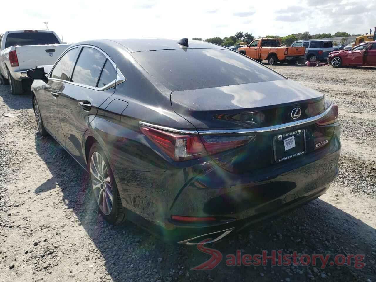 58ADZ1B13MU101135 2021 LEXUS ES350