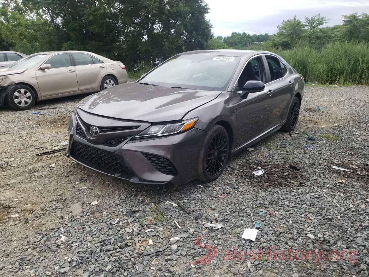 4T1B11HK9JU144928 2018 TOYOTA CAMRY