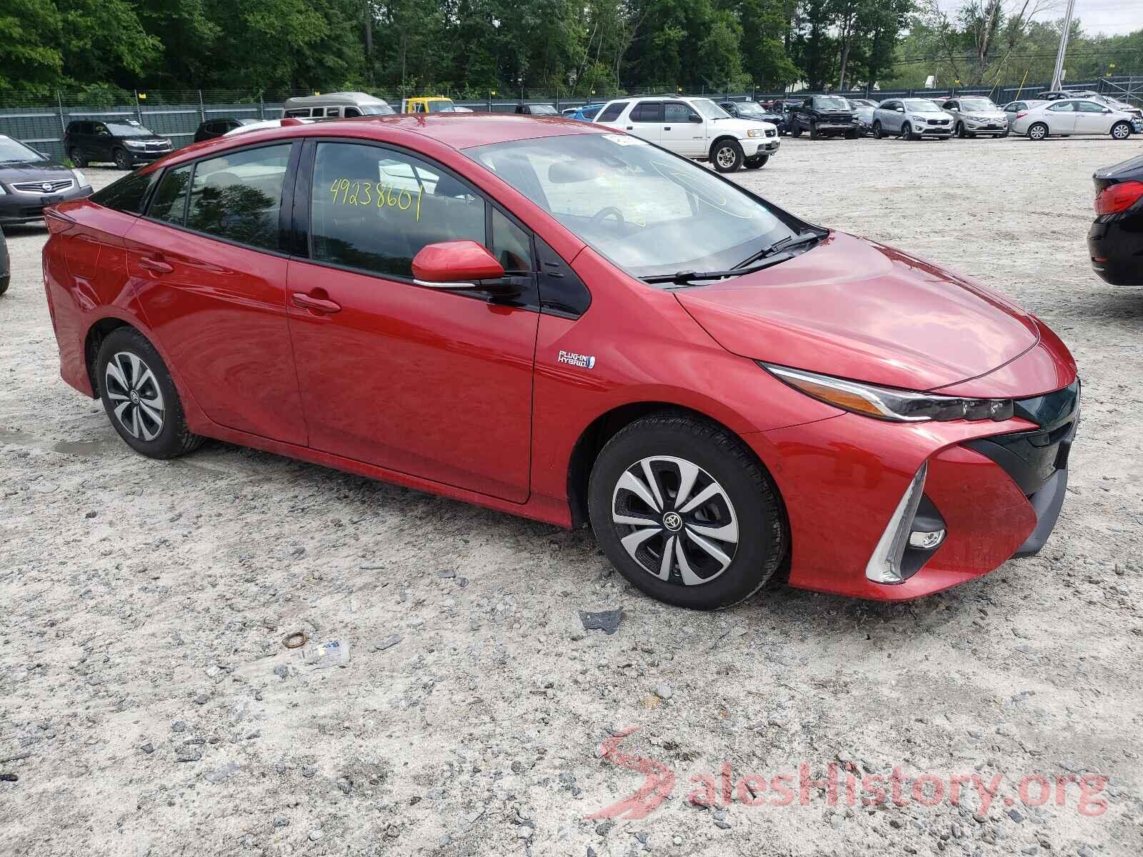 JTDKARFP1J3080312 2018 TOYOTA PRIUS