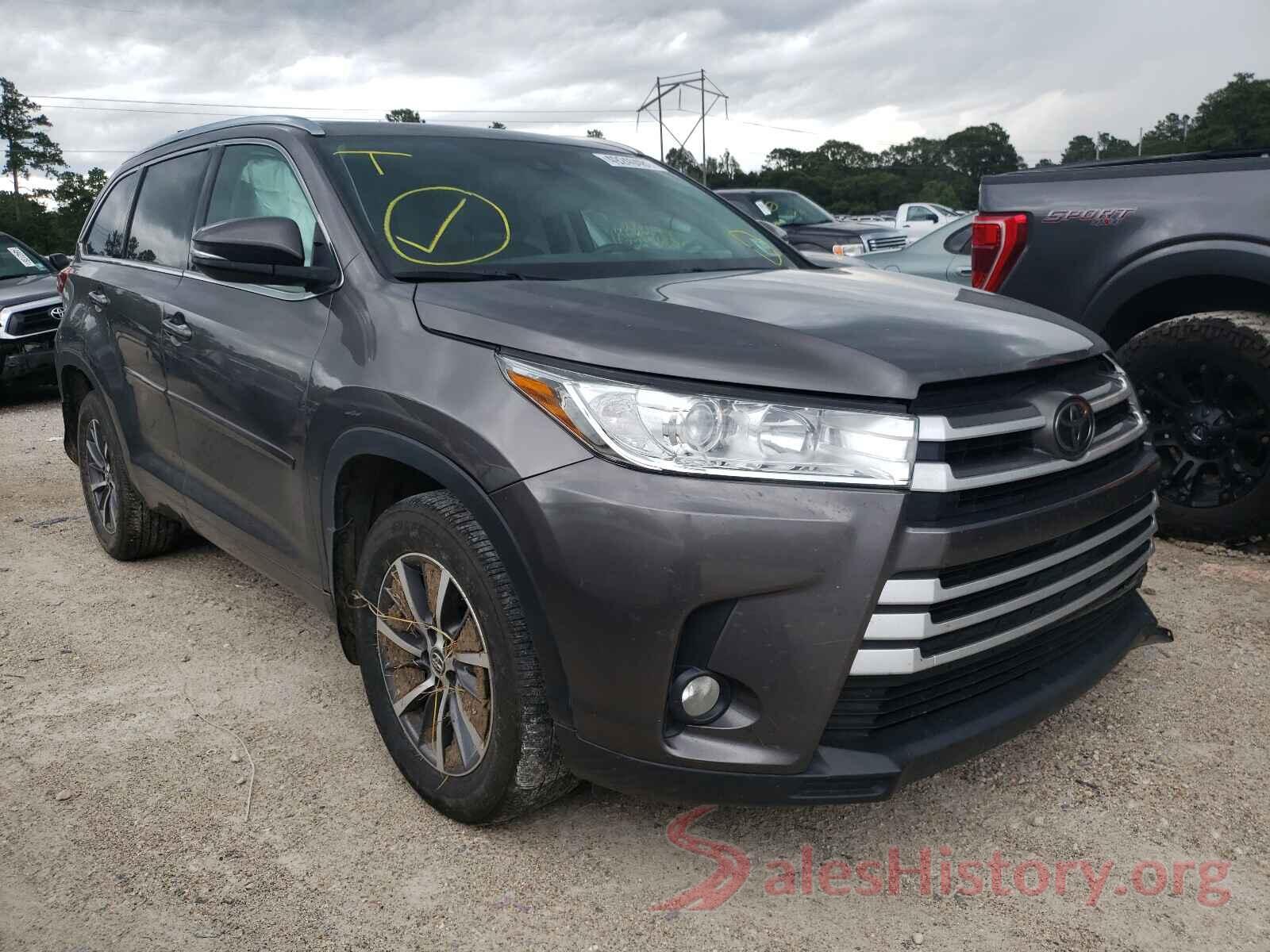 5TDJZRFH7HS358748 2017 TOYOTA HIGHLANDER