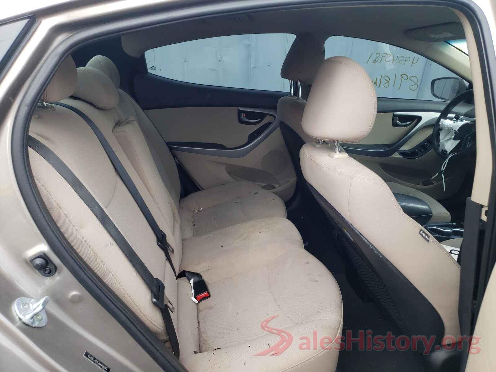 5NPDH4AE8GH736113 2016 HYUNDAI ELANTRA