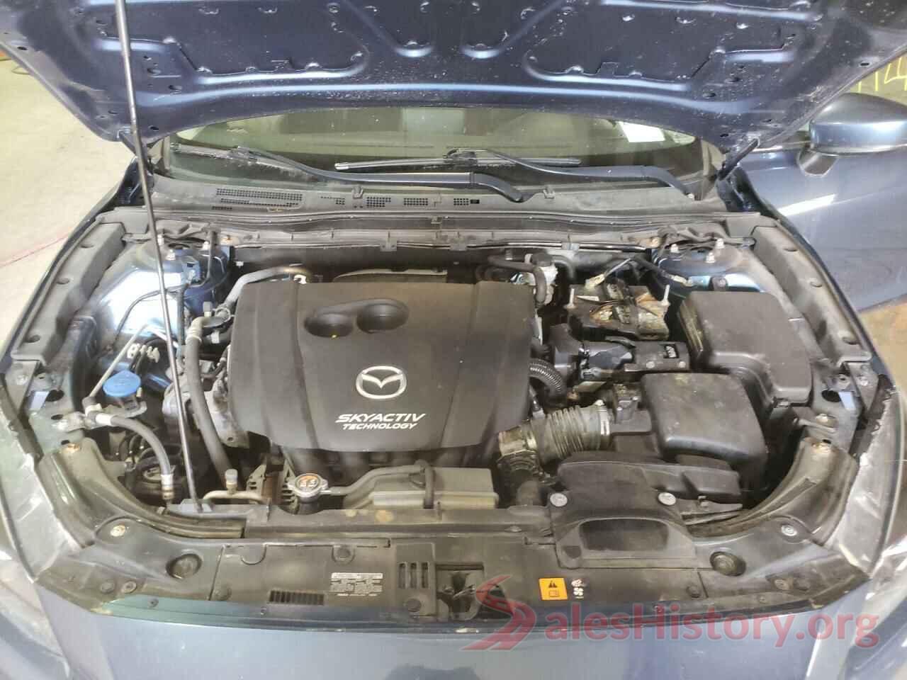 3MZBN1U72JM217424 2018 MAZDA 3