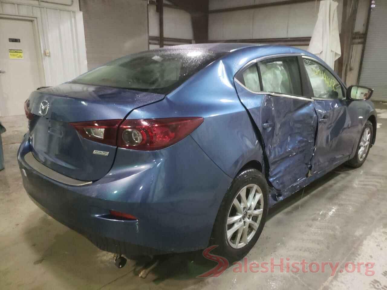 3MZBN1U72JM217424 2018 MAZDA 3