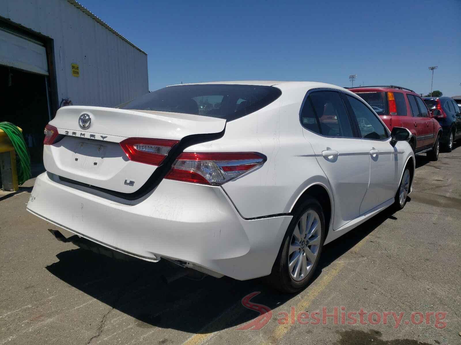 4T1B11HK2JU145399 2018 TOYOTA CAMRY