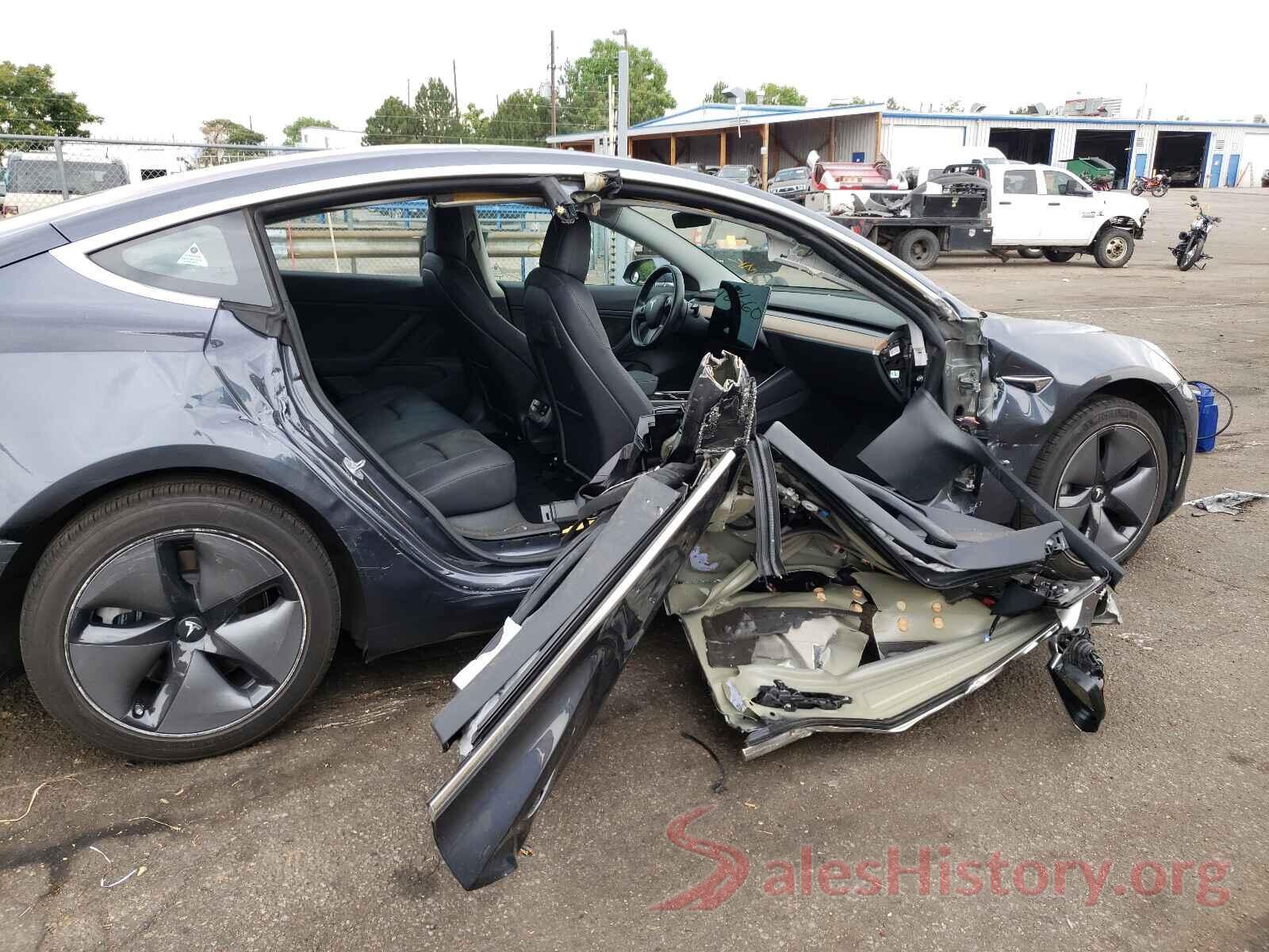 5YJ3E1EAXJF016537 2018 TESLA MODEL 3