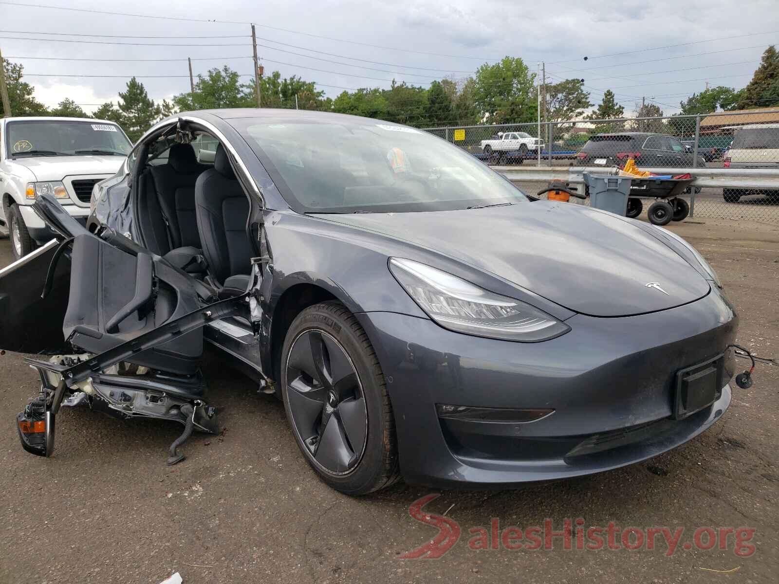 5YJ3E1EAXJF016537 2018 TESLA MODEL 3