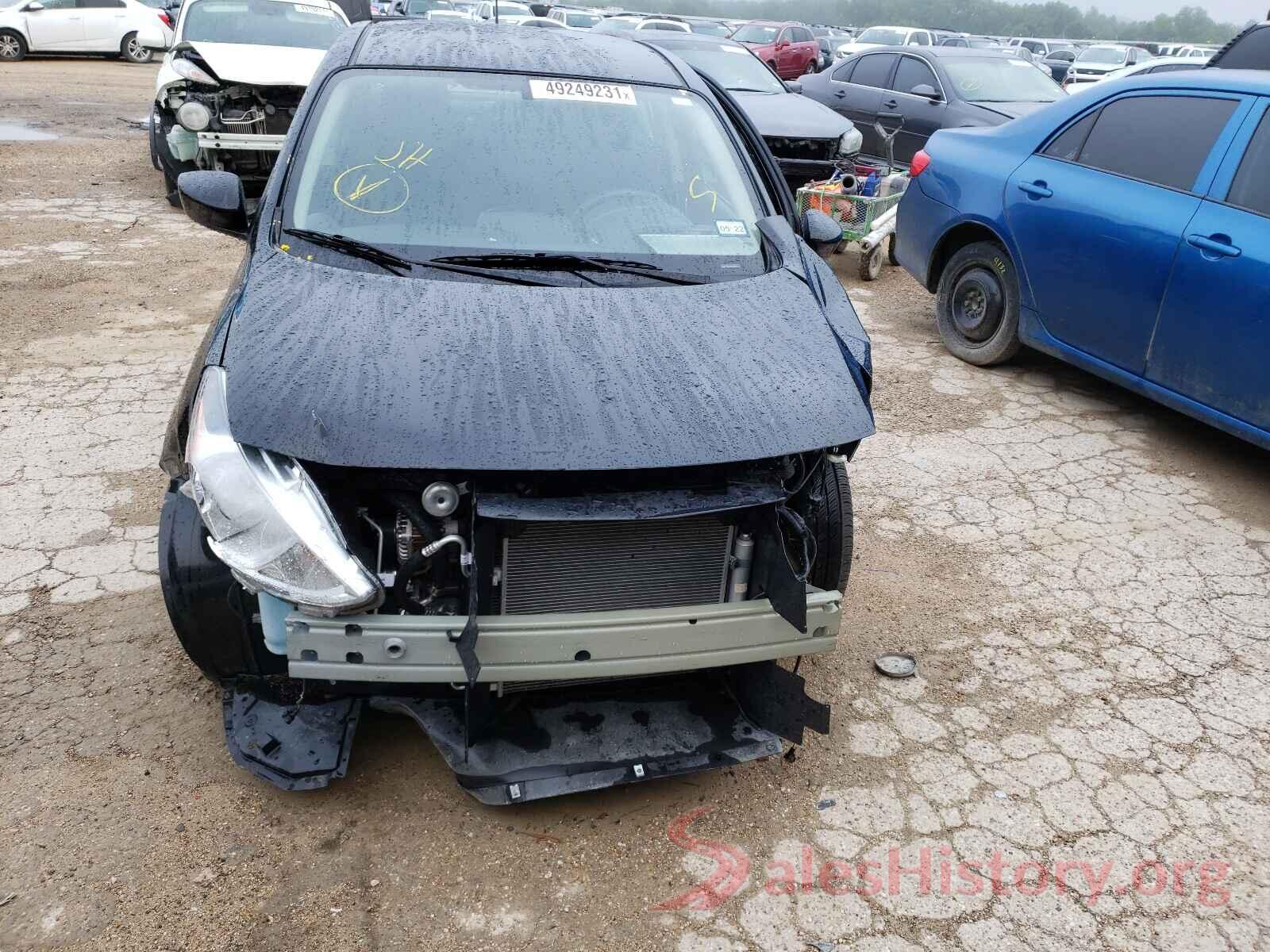 3N1CN7AP8JL859007 2018 NISSAN VERSA