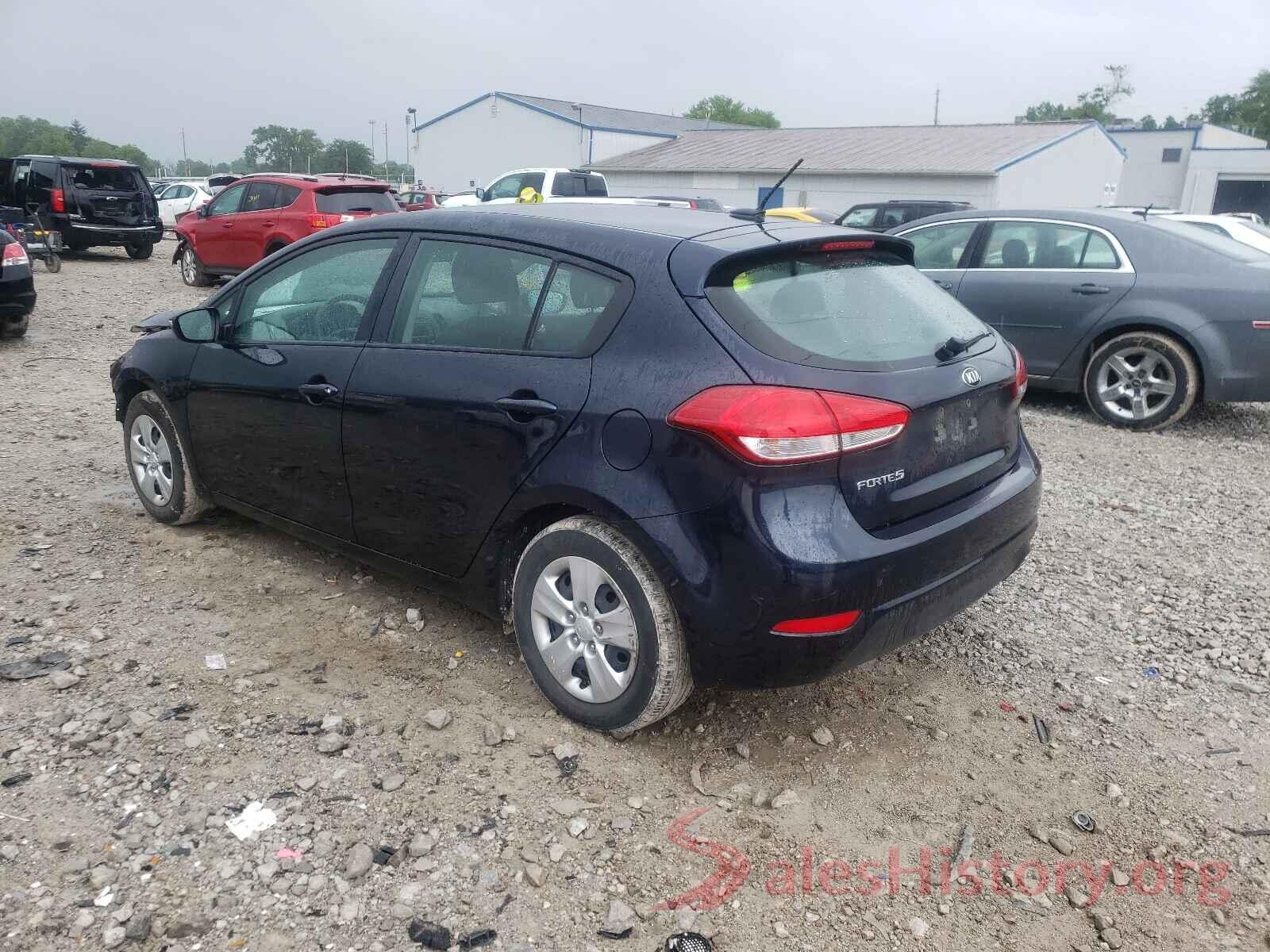 KNAFK5A82H5687385 2017 KIA FORTE