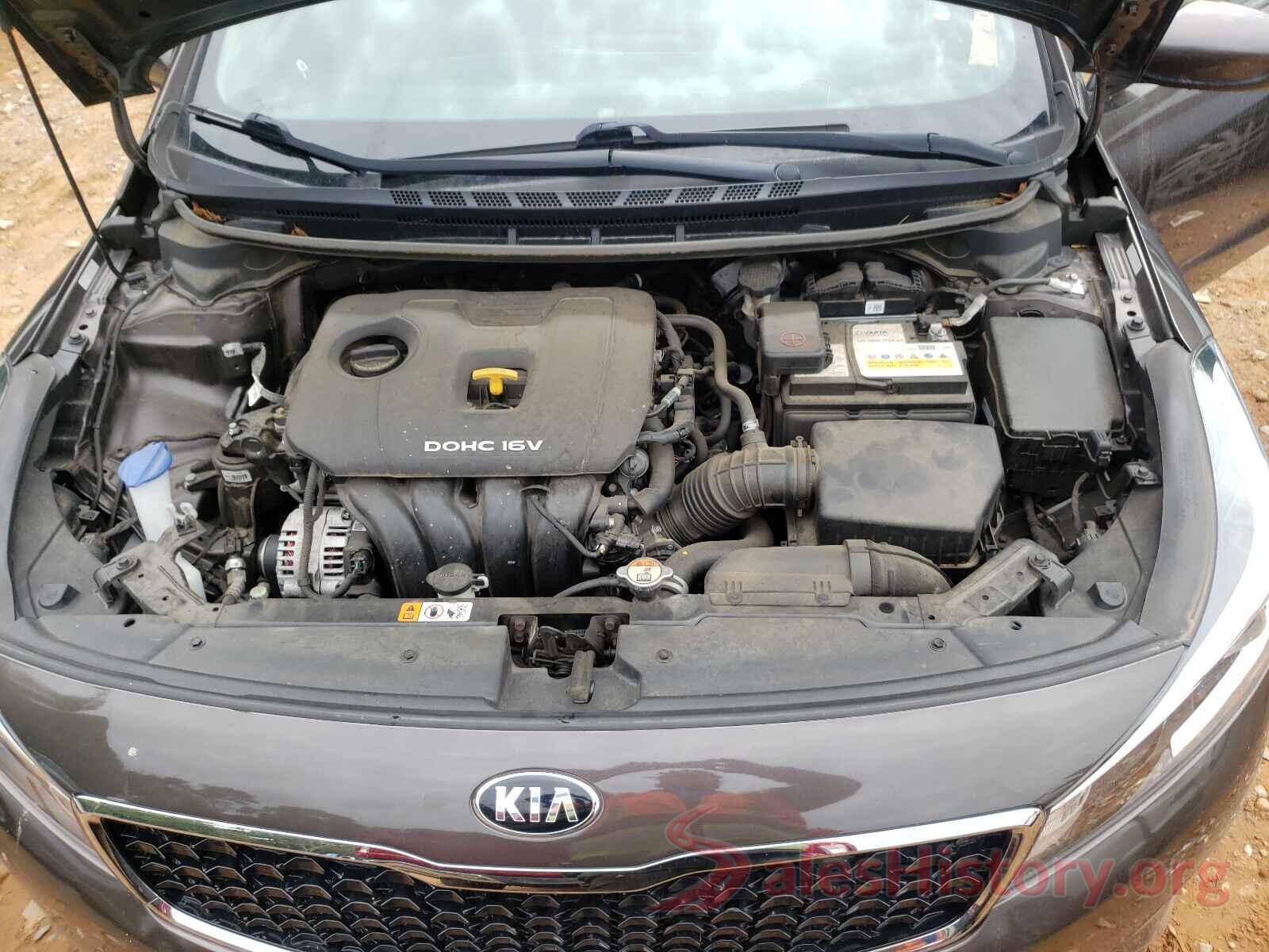 3KPFK4A7XHE149042 2017 KIA FORTE