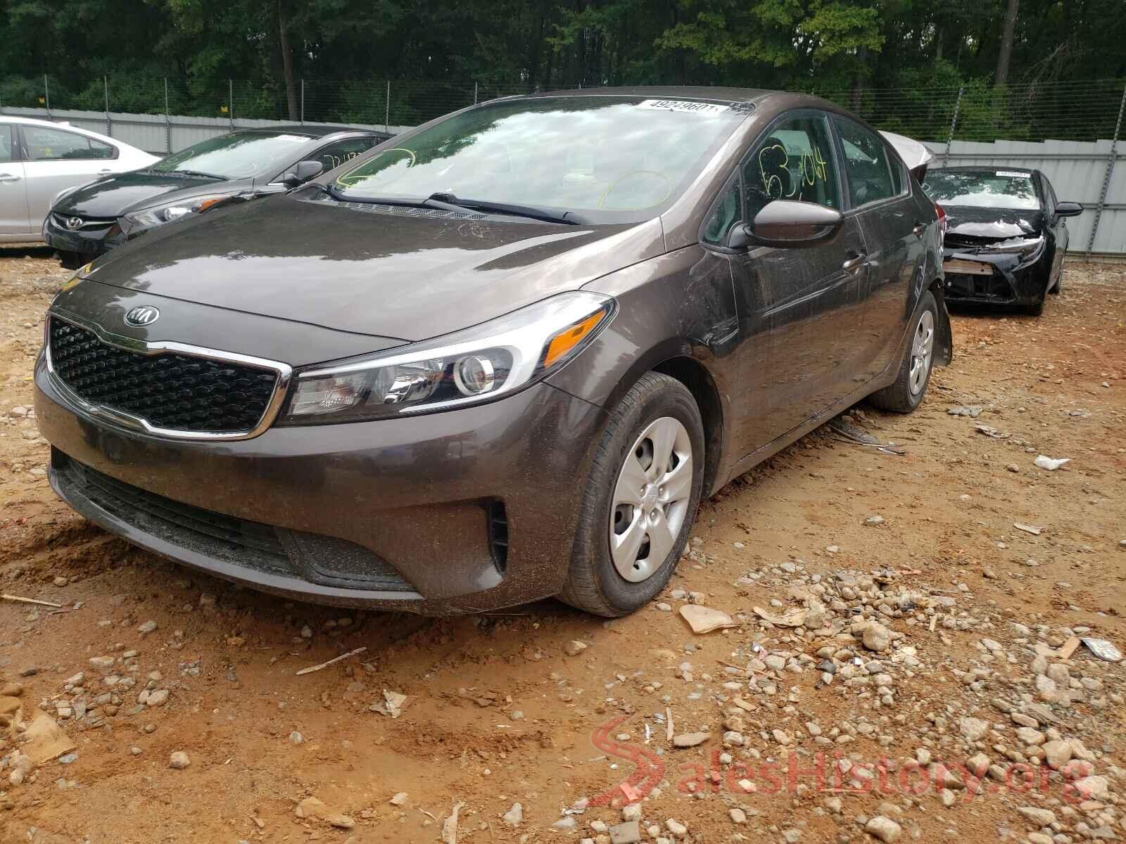 3KPFK4A7XHE149042 2017 KIA FORTE