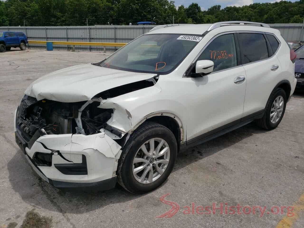 KNMAT2MT8JP557002 2018 NISSAN ROGUE