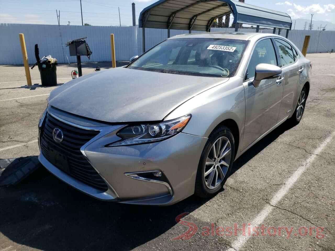 JTHBW1GG6H2165369 2017 LEXUS ES300