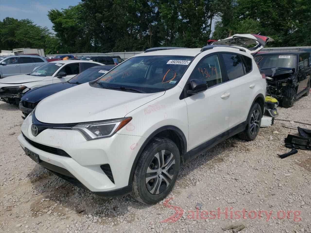 JTMBFREV2HJ136488 2017 TOYOTA RAV4