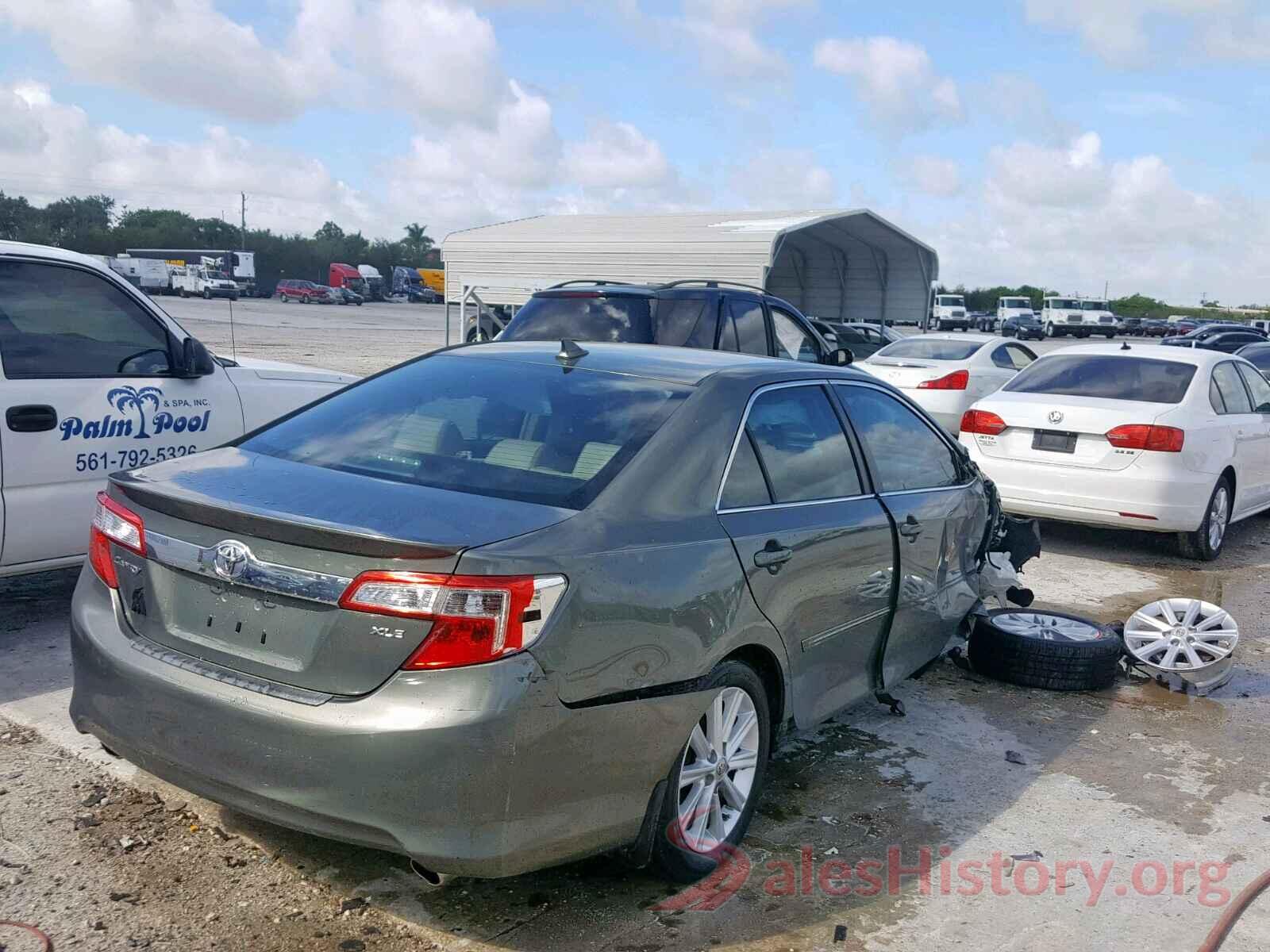 4T1BK1FK2CU505497 2012 TOYOTA CAMRY