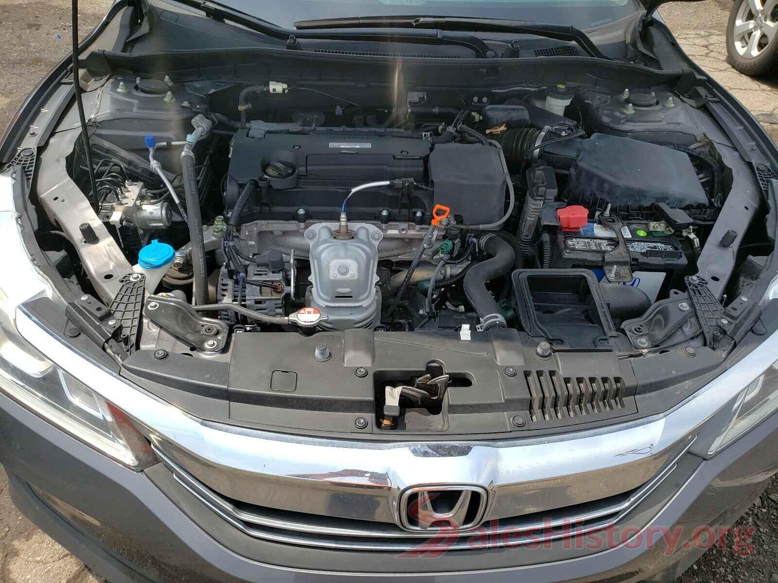 1HGCR2F3XHA052582 2017 HONDA ACCORD