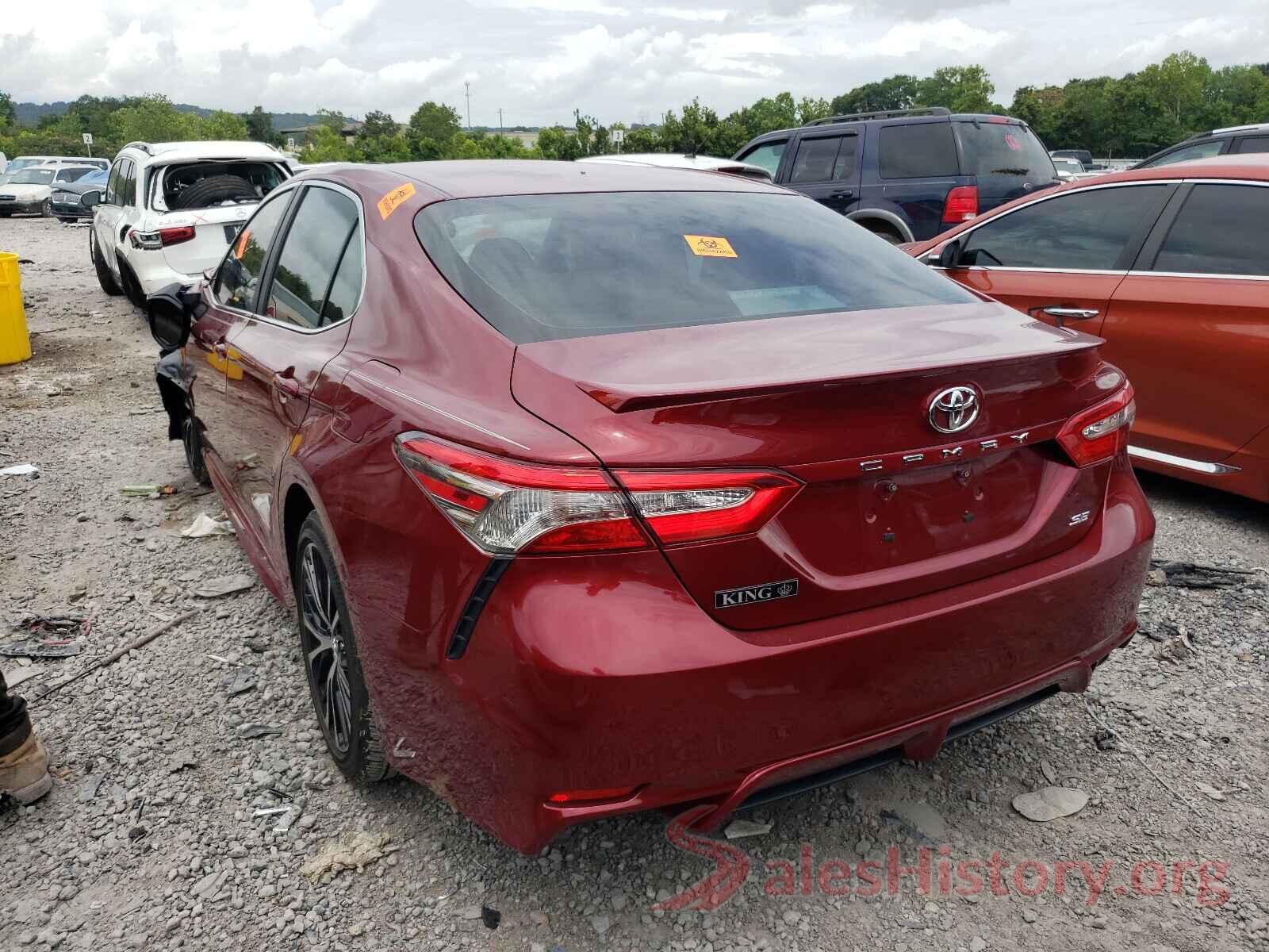 4T1B11HKXJU667388 2018 TOYOTA CAMRY