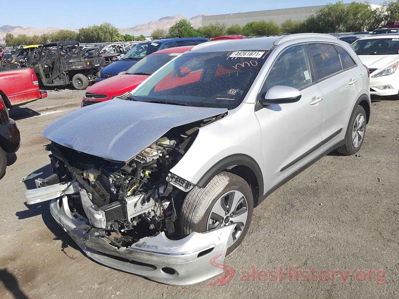 KNDCB3LC4K5350560 2019 KIA NIRO