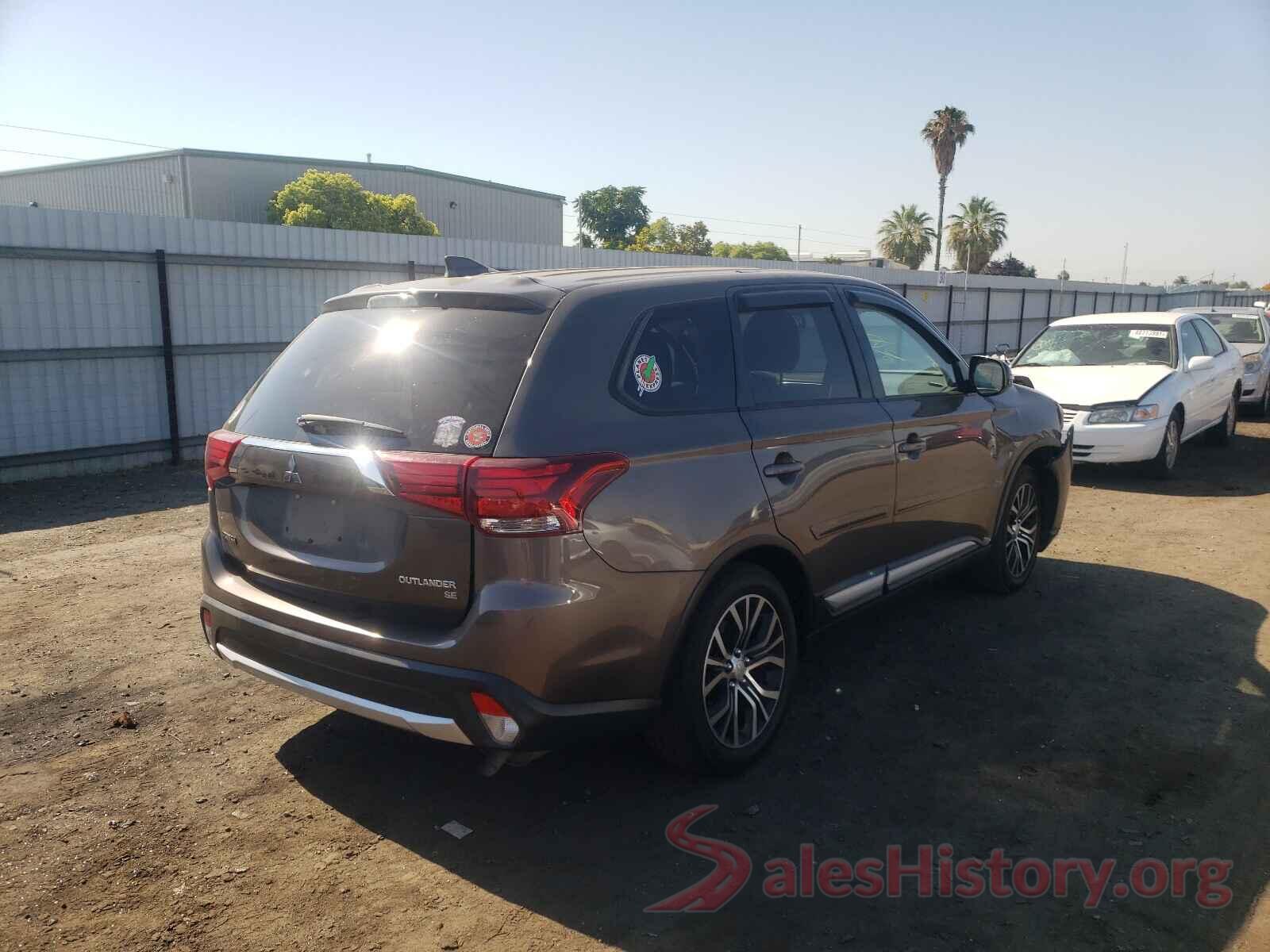 JA4AD3A35JZ004975 2018 MITSUBISHI OUTLANDER