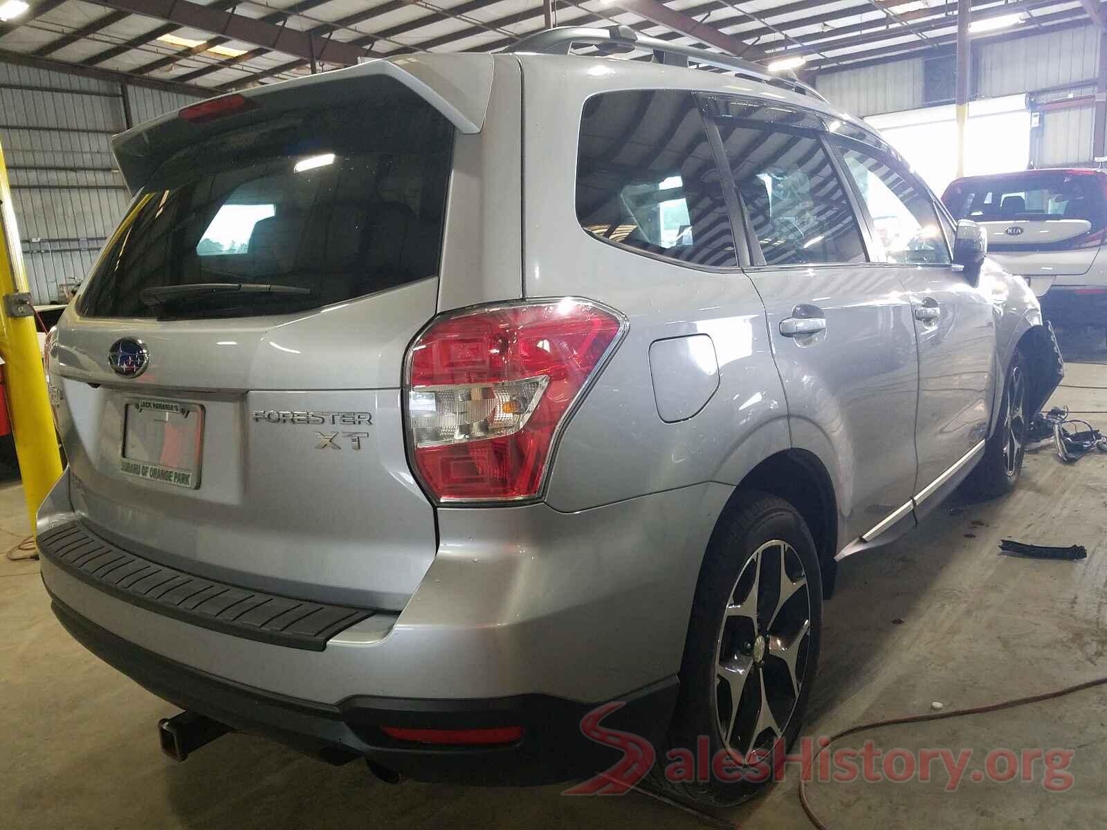 JF2SJGXC8GH516523 2016 SUBARU FORESTER