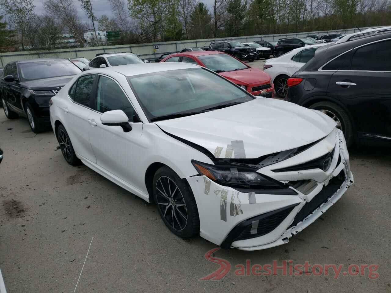 4T1G11AK2MU603348 2021 TOYOTA CAMRY